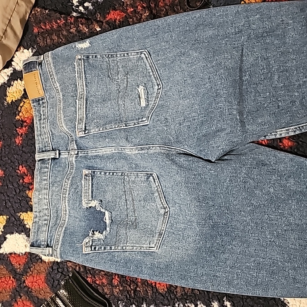 American eagle stretch mom straight Jean size 12. High rise
